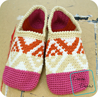 Xs_and_os_slippers_1000x986_small2