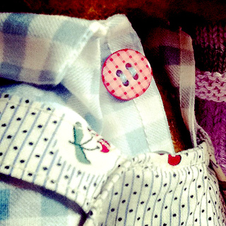 Shirt_detail_small2
