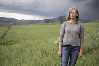Amber_junegrass_pullover_carrie_hoge-3_small2