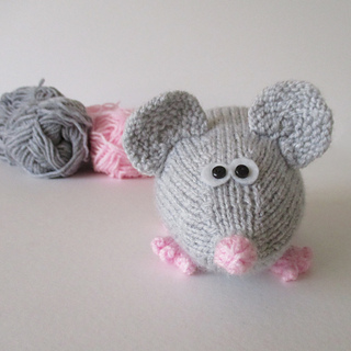 Spike_and_moe_img_7784_small2