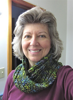 Cowl-green-rasta_3_small2