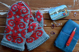 Flockedmittensnew2_small2