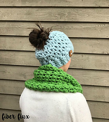 Chunky_messy_bun_hat_3_small