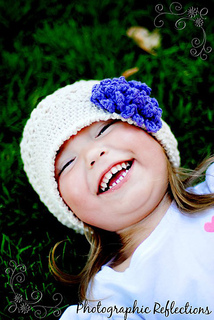 Tarynhatpp1_small2