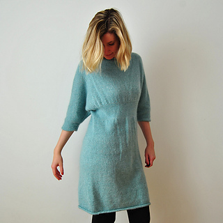 Fuzzy_dress_front_down_small2