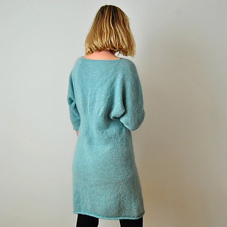 Fuzzy_dress_back_small2
