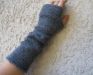 Ravelry: Long Fingerless Mitts pattern by Gina Gandall