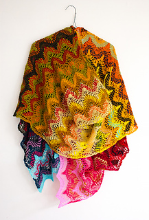 Great_shawl_rav_06_small2