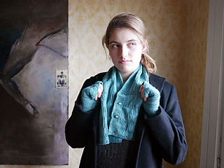 Nattycowl055_72dpi_small2