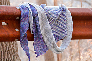 Sundry_closeup_the_knitting_vortex_small2