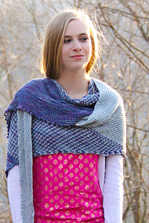 Sundry_front_view_the_knitting_vortex_small2