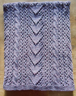 Betsi_blanket_4_medium2_small2