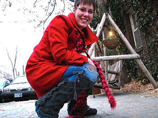 Crouching_down_small2