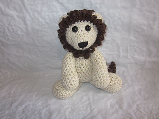 Lionbaker1_small2