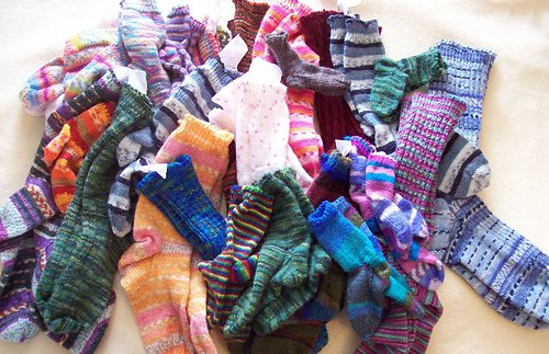 Pile_of_socks_medium