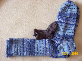 2010_dec_big_and_small_socks_small2