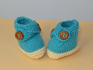 Baby_2_colour_cross_strap_booties10_small2
