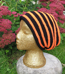 Stripey_dk_slouch1_small