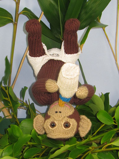 Charlie_chimp_baby_chimpanzee_by_madmonkeyknits7_small2