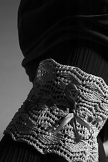 Gina_garter_bw_small2