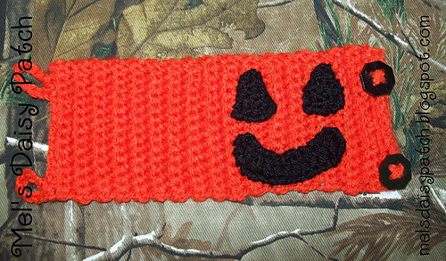 Jack_pumpkin_mug_hug_3_medium