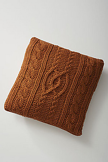 Entwined-cables-pillow_small2