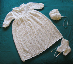 Hush_a_bye_baby_christening_gown_dec_2012_003_small