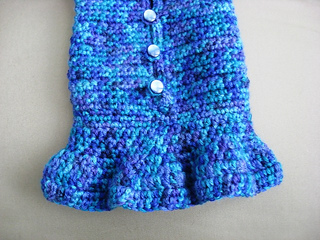 Simplicity_dress_for_ella_s_doll_-_back_view_2_small2