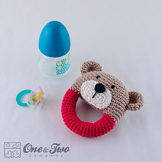 Teddy_bear_rattle_crochet_pattern_03_small2