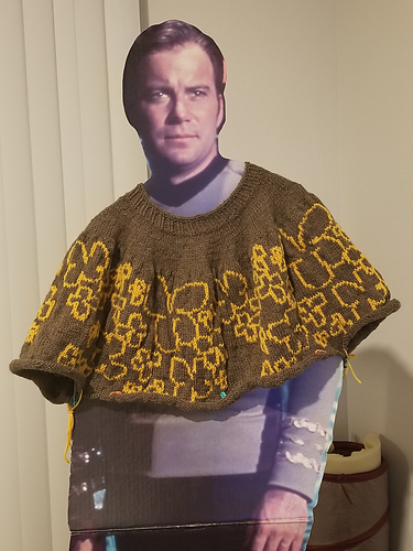 finished knitting this sweater a year ago, finally took pictures ...