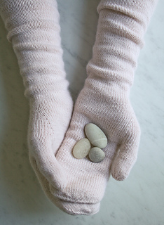 Long-lovely-mittens-600-12-2_small2