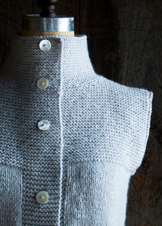Garter-stitch-cardigan-vest-600-5_small2