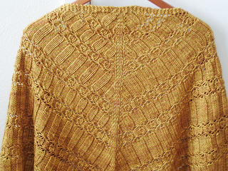 Honeyshawlhung_small2
