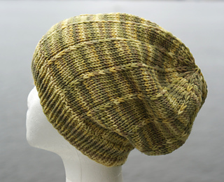 Slouchy_hat_dsc00493_small2