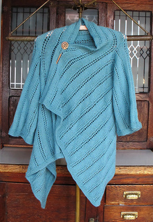 Cardigan_shawl_1_small2