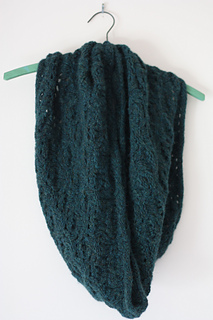 R_on_a_hanger_small2