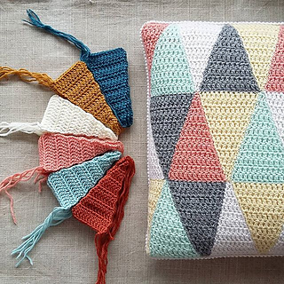 Triangles_small2