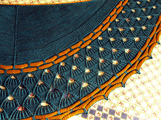 P6213340a_small2