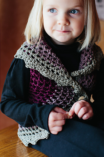 Ivacircleshawl-2_small2