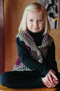 Ivacircleshawl-3_small2