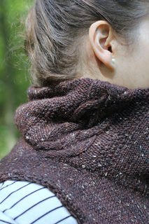 Sexxxy-librarian-knitting-pattern-lilith-ubbelohde-knit-picks-city-tweed-dk13_small2
