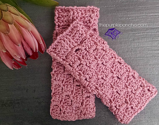 Pretty_in_pink_crochet_gloves_by_the_purple_poncho_small2