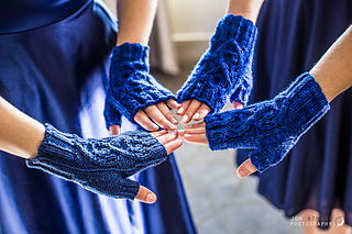 Gloves_small2