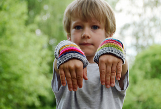 Rag-rug-mitts-2_small2