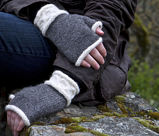 Knitting_high-res_68_-_version_2_small2